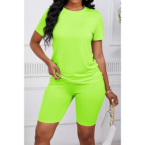 Ensemble décontracté deux pièces pour femme : T-shirt à manches courtes vert fluo et short – Tenue d'été sportive – Vêtements personnalisés – Fournisseur en gros - Product Image 6