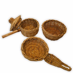 Lovely miniature rattan <b>kitchen</b> <b>toys</b> for kids top selling woven play cooking <b>set</b> kid cookware - Product Image 1