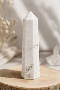 Tour de cristal de scolecite naturelle pour la méditation profonde, le sommeil réparateur, l'équilibre émotionnel et la guérison spirituelle - Product Image 4