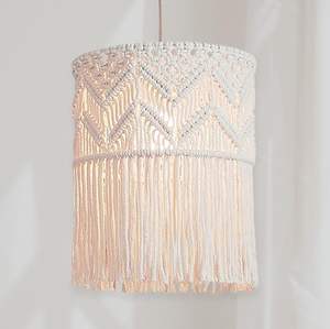 Abat-jour en macramé bohème de luxe, fait main en corde de coton, couverture de lampe suspendue, design personnalisé disponible - Product Image 3