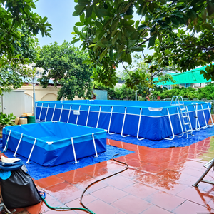 Piscine hors sol en métal avec revêtement en PVC, installation facile, portable, résistante aux UV, capacité de 200 à 500 L, pour usage domestique et commercial - Product Image 1