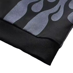 Sweat-shirt à capuche personnalisé avec logo imprimé flamme noire, col rond surdimensionné pour homme, vêtement décontracté d'automne, tricoté en polyester - Product Image 4