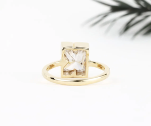 Bague en or massif 14 carats avec initiale et diamant, Bague empilable avec initiale en diamant de laboratoire, Bague personnalisée avec initiale - Product Image 3