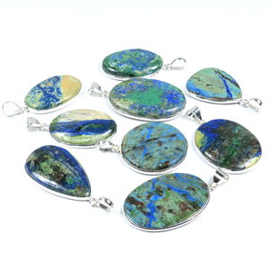 BISMILLAH GEMS Colgante de Piedras Preciosas Mixtas con Forma de Paz Bohemia, Chapado en Plata, Regalo para Mujeres y Unisex - Product Image 2