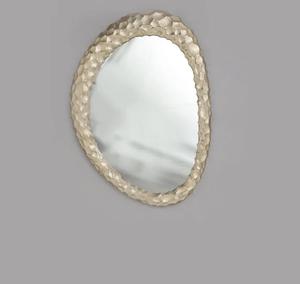 Miroir mural ovale en métal avec bordure texturée, design moderne décoratif fait main pour salon et chambre à coucher - Product Image 1