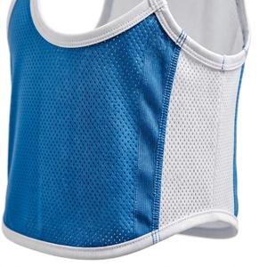 AMKOOR ENTERPRISES Camiseta deportiva sin mangas de poliéster transpirable para hombre con cuello redondo y capucha con pedrería en azul océano y blanco (240 g) - Product Image 6
