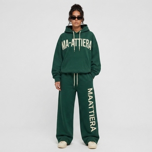 Conjunto Deportivo Personalizado para Mujer, Sudadera Holgada con Capucha y Pantalones Anchos, Estampado Gráfico, Ropa Casual Urbana OEM - Product Image 1