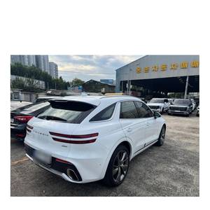 Genesis GV70 2.5T essence 2024, transmission intégrale, 34 770 km, conduite à gauche, boîte automatique, sièges en cuir, caméra de recul - Product Image 2