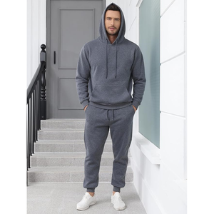 Impression à chaud haute contrastation sur coton biologique épais - Ensemble de sweat-shirts personnalisés Urban-Edge - Product Image 3