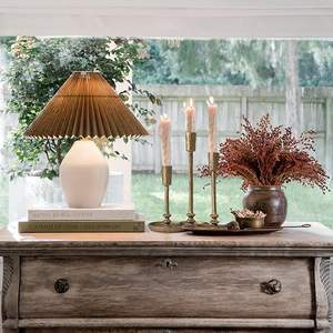 Ensemble de 3 bougeoirs rustiques en fonte, style vintage, pour la décoration de mariages, de dîners et de fêtes - Product Image 3