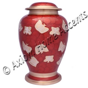 Urna de cremación de latón bellamente diseñada con artesanía artesanal y acabado elegante por Axiom Home Accents - Product Image 5