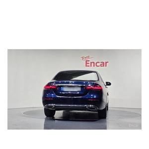 Mercedes-Benz Clase E E350 4MATIC Avantgarde, Asientos de Cuero Automáticos, Volante a la Izquierda, Cámara Trasera, Euro V, Octubre 2022, 30,696 km - Product Image 4