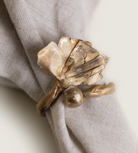 Simple Premium Decorative Metal Napkin Ring for Wedding Celebration Napkin Holder for Wedding Party Dinner <b>Table</b> - Product Image 2
