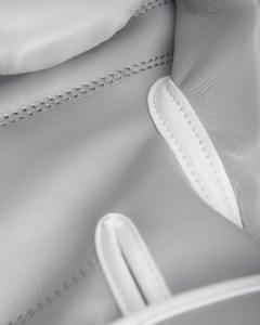 Guantes de Boxeo Silver Fly de Diseño Nuevo y en Tendencia, Cuero Genuino, Cierre de Gancho y Bucle, Guantes Profesionales de Competición CP-BG-80 - Product Image 4