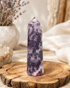 Torre de Lepidolita al por Mayor, Cristal Natural Curativo para la Tranquilidad, Bienestar Emocional y Manejo del Estrés - Product Image 3