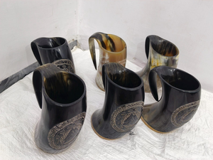 Mug en imitation corne de buffle antique, artisanal, décoration naturelle animale, poli, pour salle à manger viking, verre à boisson FAIZA CRAFT - Product Image 1