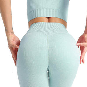 Ensemble de yoga pour femmes, séchage rapide, respirant, léger, prix bas, vente en gros, nouveau design, logo personnalisé. - Product Image 5