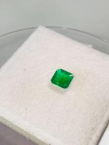 Émeraude naturelle zambienne octogonale 7,4*6,9 mm 1,13 carats, couleur verte premium, lustre excellent, qualité supérieure, pierre précieuse naturelle pour collectionneur - Product Image 2