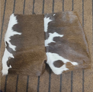 Shorts en fourrure tissée écologique à imprimé vache taille haute avec laçage sur le devant, style bohème pour femme - Product Image 5