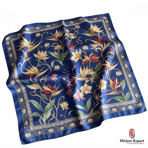 Écharpes carrées pour femmes de haute qualité, douces et légères, fabricant OEM, produits en tissu personnalisés du Groenland, élégance et mode - Product Image 4