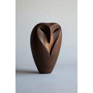 Sculpture en bois d'art décoratif pour espaces intérieurs haut de gamme - Product Image 1