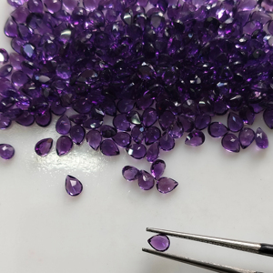 Ametista africana natural de 4x3 mm, corte pera, piedra preciosa suelta de la mejor calidad para la fabricación de joyas. - Product Image 4