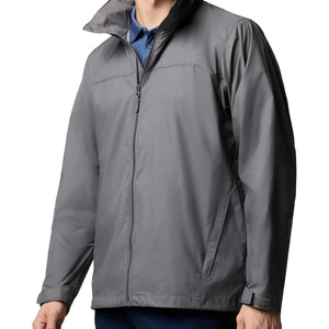 Chaqueta Impermeable para Hombre con Capucha, Cómoda para Clima Lluvioso, Ligera, 100% Poliéster, Transpirable, Ecológica, Informal - Product Image 6