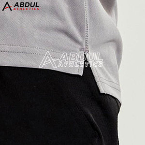 Camiseta sin mangas premium para hombre diseñada para brindar comodidad y estilo con tela suave, transpirable y de larga duración. - Product Image 4