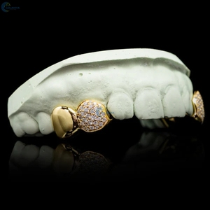 Grillz Premium Personnalisés à 2 Dents en Moissanite, en Argent Sterling 925, Deux Styles (Glaçé et Uni), Capuchons Dentaires, Bijoux Hip Hop, Vente en Gros - Product Image 4