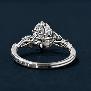 Anillo de Compromiso Clásico con Diamante Cultivado en Laboratorio Certificado por IGI de 1.58 Quilates, VVS2 F, Ovalado, Oro Blanco con Baño de Rodio, Venta al Por Mayor - Product Image 4