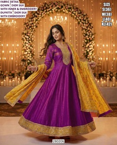 ชุดเดรสผ้าไหม Anarkali แบบดั้งเดิมสำหรับงานเทศกาล Ziya พร้อมคุณสมบัติป้องกันแสงแดดและแห้งเร็ว ทรงยาวคลุมเท้า กระชับพอดีตัว เหมาะสำหรับงานแต่งงานและงานปาร์ตี้ - Product Image 2