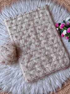 Sari de red con rosas y cuentas, estilo mágico, para mujer, ropa étnica, tradicional, para bodas, recepciones y compromisos. - Product Image 1