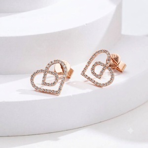 Boucles d'oreilles clous de luxe VB-SR919 personnalisées en or jaune 14 carats avec diamant de laboratoire en forme de cœur, bijou de mode, cadeau d'anniversaire pour elle - Product Image 5