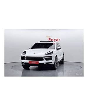 Porsche Cayenne 3.0 2024 avec boîte automatique, 80 127 km, sièges en cuir, caméra de recul, conduite à gauche - Product Image 3