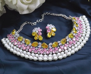 ชุดสร้อยคอพร้อมต่างหูประดับมอสซาไนต์ชุบทองคุณภาพสูง ดีไซน์สวยงาม เหมาะสำหรับงานแต่งงานและงานปาร์ตี้ สำหรับผู้หญิง - Product Image 3