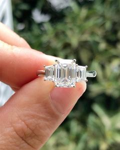Hot Selling 4Carat Emerald Cut <b>Moissanite</b> Diamond Ring 18K White Gold Original <b>Jewelry</b> with Black Rhodium Plating Direct Factory - Product Image 5