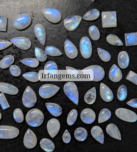 Lot de cabochons en pierre de lune arc-en-ciel de qualité supérieure, pierres précieuses naturelles de formes et tailles variées, qualité AAA pour pendentifs enroulés de fil et bijoux - Product Image 2