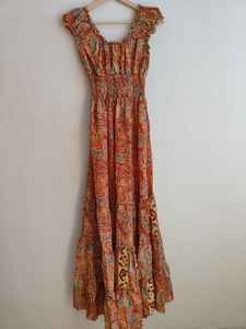 ชุดเดรสผ้าไหมสำหรับผู้หญิง งานแฮนด์เมด ดีไซน์หรูหรา ยาวแบบแม็กซี่ สไตล์โบโฮ ผลิตจากผ้าธรรมชาติที่ยั่งยืน ชุดเดรสฤดูร้อน ชุดสำหรับแขกในงานแต่งงาน - Product Image 5