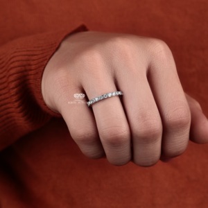 Anillo de Boda de Diamantes Cultivados en Laboratorio con Engaste Pavé de Oro de 14K, Media Eternidad, Joyería Nupcial a Juego, Fabricante y Proveedor Personalizado - Product Image 2