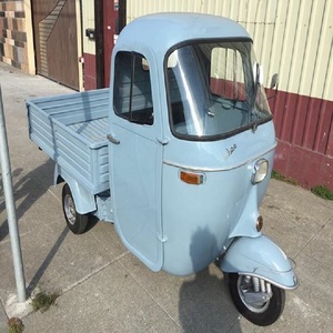 Piaggio Ape 250cc de Gasolina, Triciclo con Reversa, Certificado por la CEE, Vehículo Motorizado de 3 Ruedas para Carga y Pasajeros, Carrocería Abierta, en Venta - Product Image 4