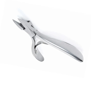 Nouvelles Pince à Cuticules Professionnelles en Acier Inoxydable à Prix Abordable, Conception Personnalisée, Coupe-Cuticules en Acier Inoxydable - Product Image 1