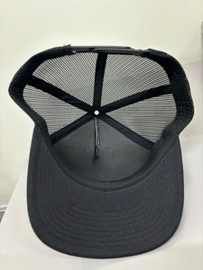 Casquette de camionneur structurée à 5 panneaux en mousse de polyester, fabriquée en usine au Vietnam, avec logo et couleur ajustables, pour adulte, usage décontracté - Product Image 2