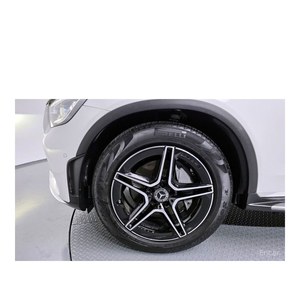 Mercedes-Benz Clase GLC GLC300 4MATIC Coupé, Modelo de Junio de 2023, con 19,553 km, Caja de Cambios Automática, Volante a la Izquierda, Cámara Trasera - Product Image 5