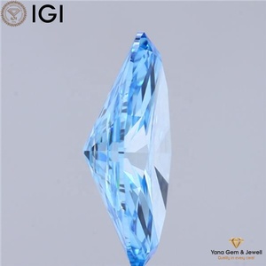 Diamante Cultivado en Laboratorio con Corte Marquesa de 4.00 Quilates, Color Azul Intenso, Claridad VS1, Certificado IGI, Ideal para Anillos Personalizados - Product Image 4
