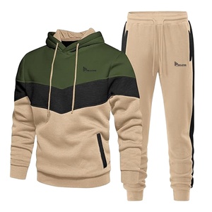 Ensemble de survêtement décontracté en coton personnalisé de haute qualité, tissu doux au toucher, tenue en deux pièces, confortable pour tous les jours - Product Image 1