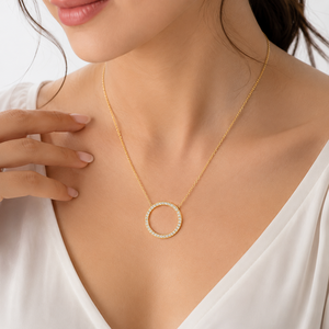 Collier Pendentif Cercle en Argent Sterling 925 avec Moissanite Ronde Taille Brillant, Chaîne Minimaliste, Bijou pour Femme, Cadeau de Mariage - Product Image 4