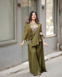 Conjunto Étnico Femenino de Chinon, Estilo Indio-Pakistaní, Blusa Bordada, Pantalones Palazzo, Traje para Bodas, Fiestas y Diwali - Product Image 1