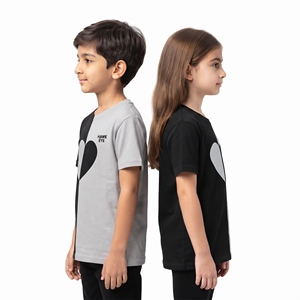 Custom Kids Split Color <b>Heart</b> Leisure <b>Tops</b> Crew Neck Short Sleeve T Shirts for Boys Girls Unisex Clothing Wholesale <b>Tops</b> Apparel - Product Image 4