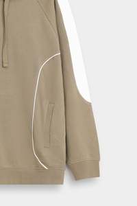 เสื้อฮู้ดดี้ผู้ชายไซส์ใหญ่ รับผลิตแบบ OEM แบรนด์ส่วนตัว โรงงานผลิตเสื้อฮู้ดดี้แฟชั่นผู้ชายโดยตรง - Product Image 4
