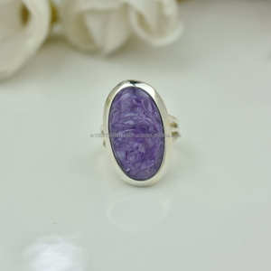 Bague en argent sterling 925, bague faite à la main, bijoux en charoite, cadeau pour femme - Product Image 1